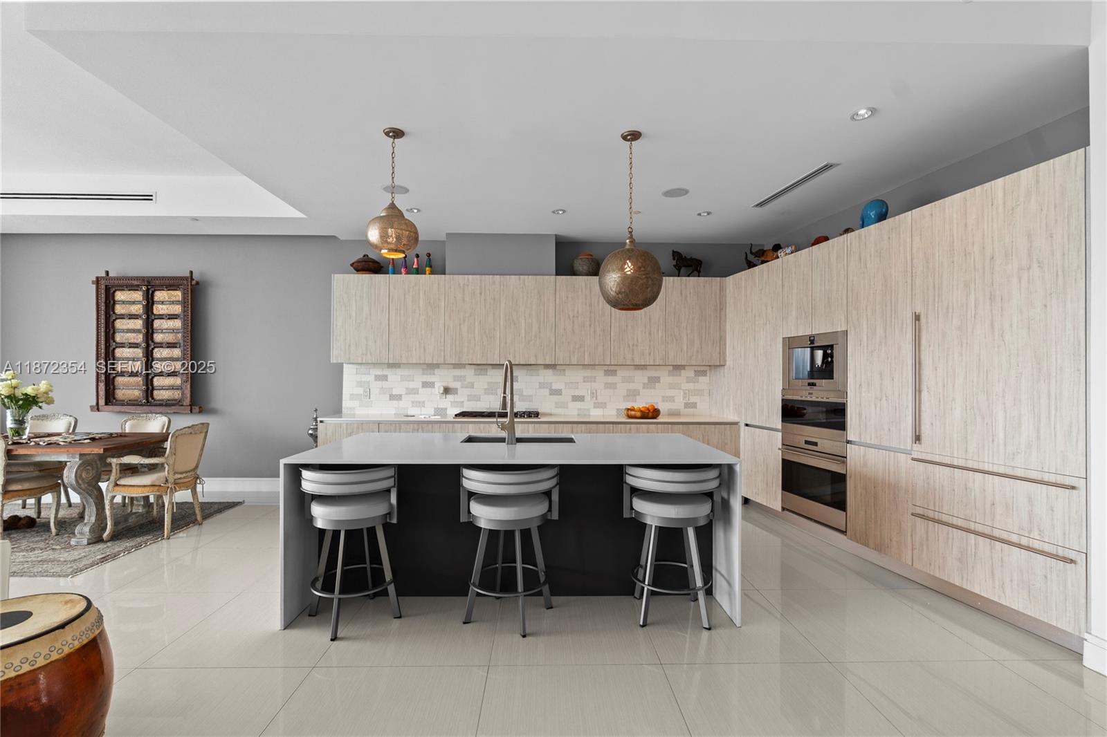 3300 Northeast 188th Street, Unit LPH16 Aventura, FL 33180 - Photo 24 of 47