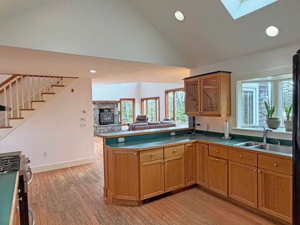 $1,350,000 | 84 Mosely Point Lane, Lamoine, ME 04605