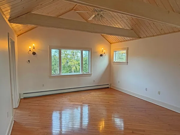 $1,350,000 | 84 Mosely Point Lane, Lamoine, ME 04605