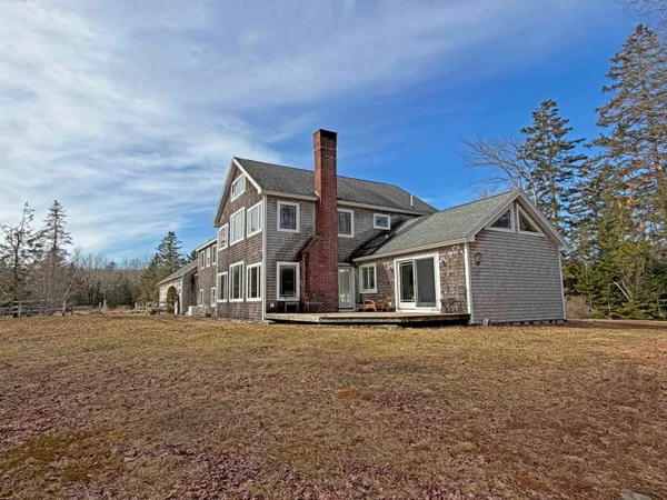 $1,350,000 | 84 Mosely Point Lane, Lamoine, ME 04605