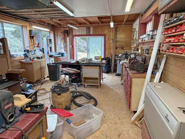 $1,350,000 | 84 Mosely Point Lane, Lamoine, ME 04605