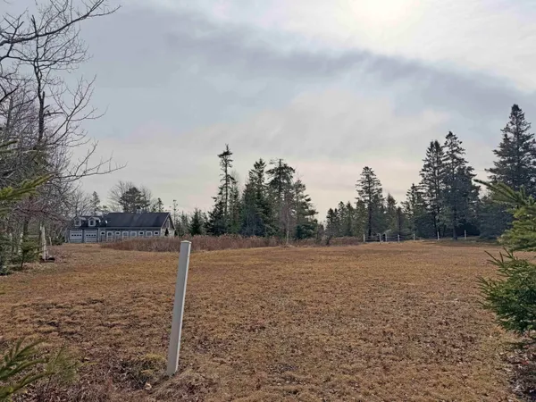 $1,350,000 | 84 Mosely Point Lane, Lamoine, ME 04605