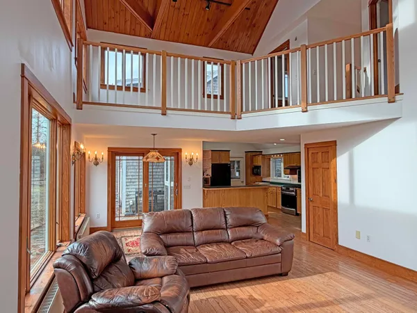 $1,350,000 | 84 Mosely Point Lane, Lamoine, ME 04605