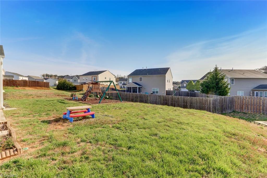 5404 Broadleaf Road Summerfield, NC 27358 - Photo 27 of 30 Gallery Image 27