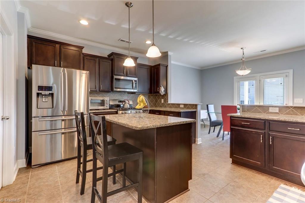 5404 Broadleaf Road Summerfield, NC 27358 - Photo 8 of 30 Gallery Image 8