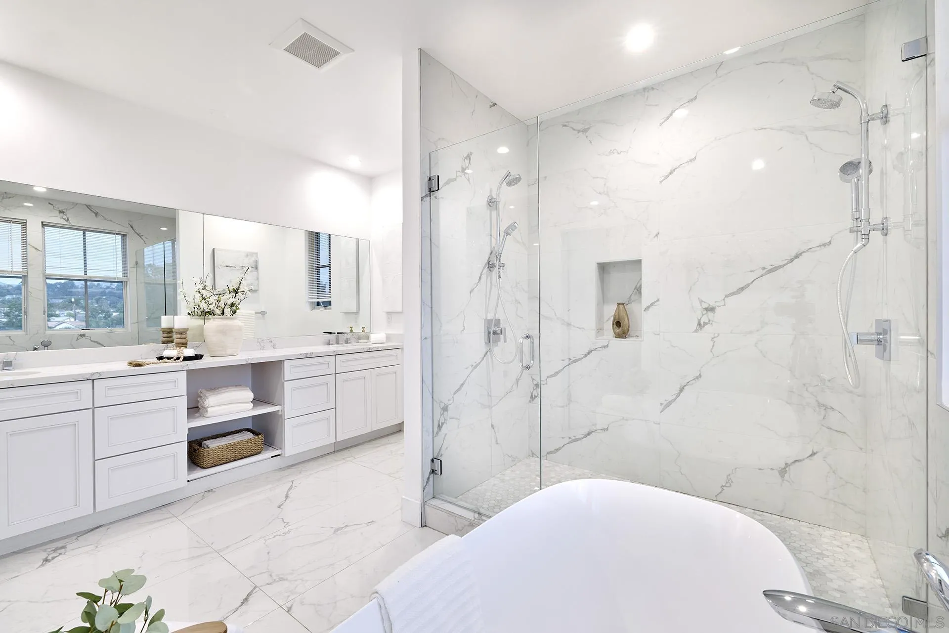 12410 Aria Court Poway, CA 92064 - Photo 20 of 47 a bathroom with a sink a toilet and shower