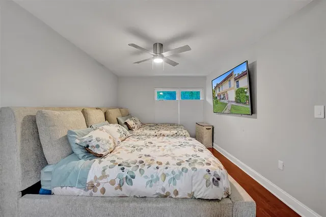 $430,000 | 3301 Raleigh Street, Unit 4B, Hollywood, FL 33021