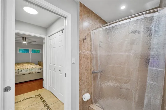 $430,000 | 3301 Raleigh Street, Unit 4B, Hollywood, FL 33021