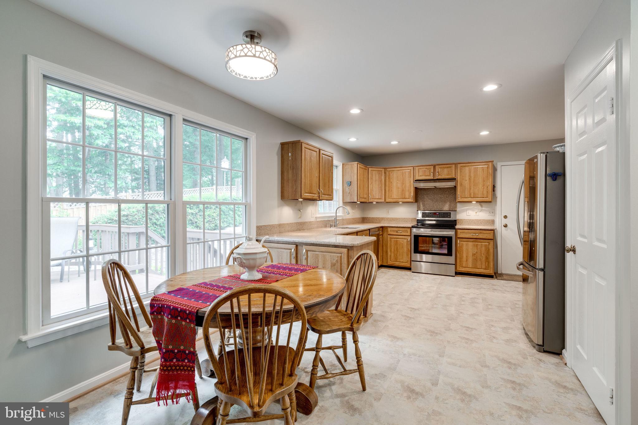 7314 Scarborough Street Springfield, VA 22153 - Photo 14 of 76