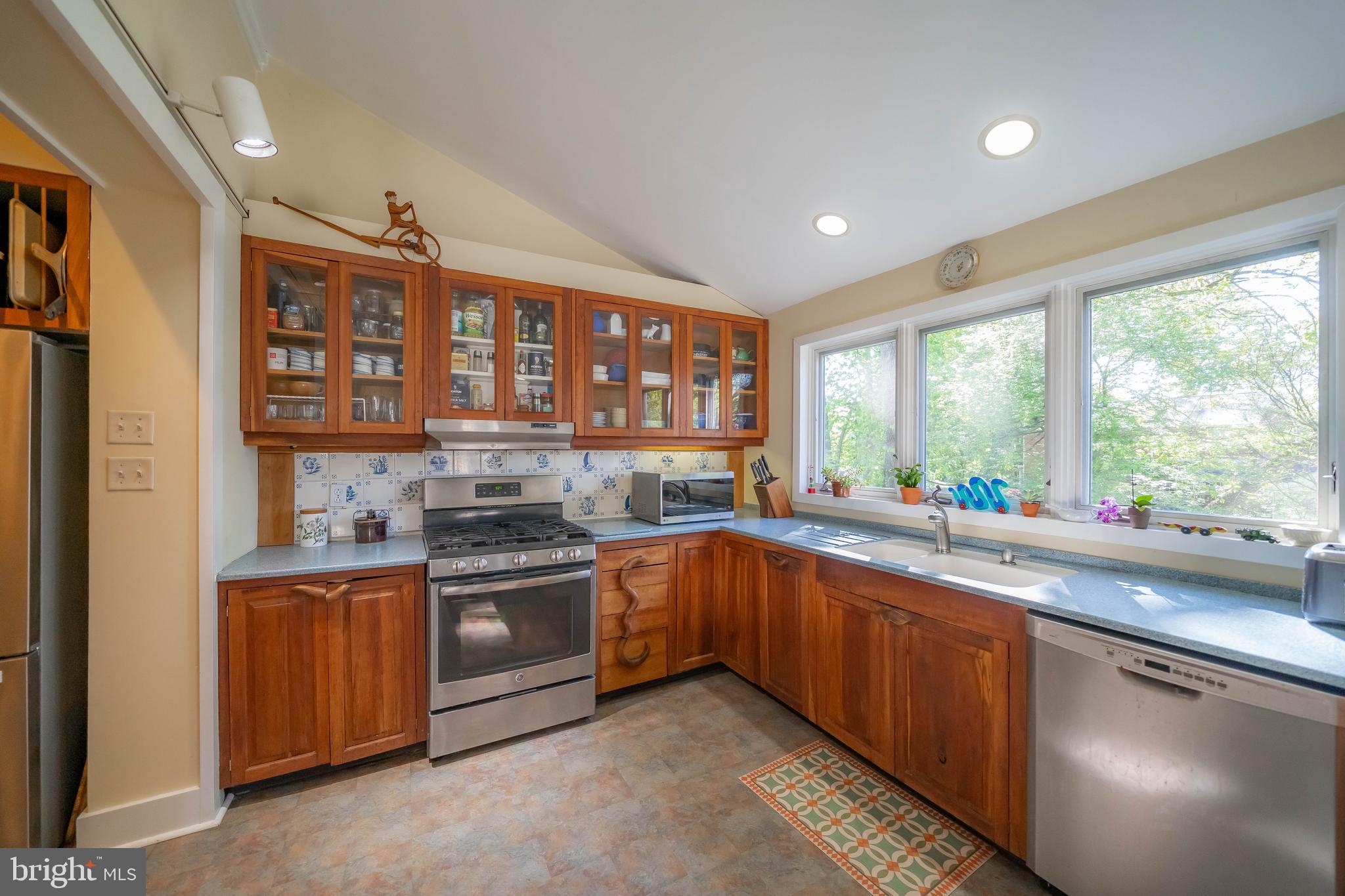 1425 Jericho Road Abington, PA 19001 - Photo 17 of 72 Gallery Image 17