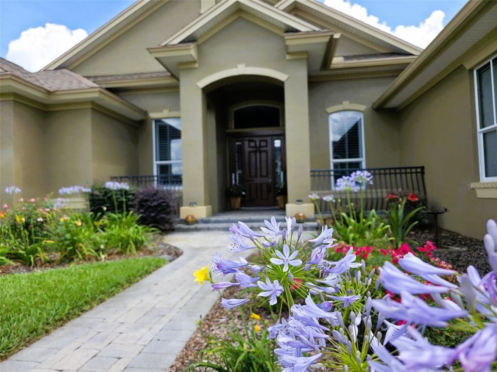 5629 Hillside Landings Road Lakeland, FL 33810 - Photo 2 of 40