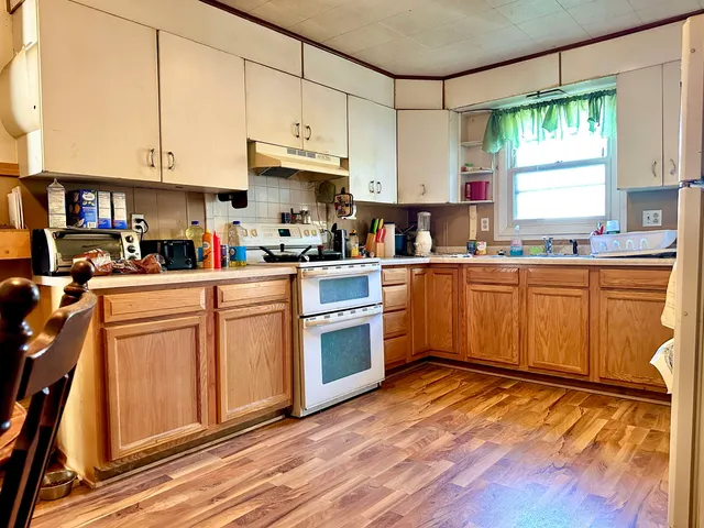 $329,900 | 1269 Garland Street, Allouez, WI 54301