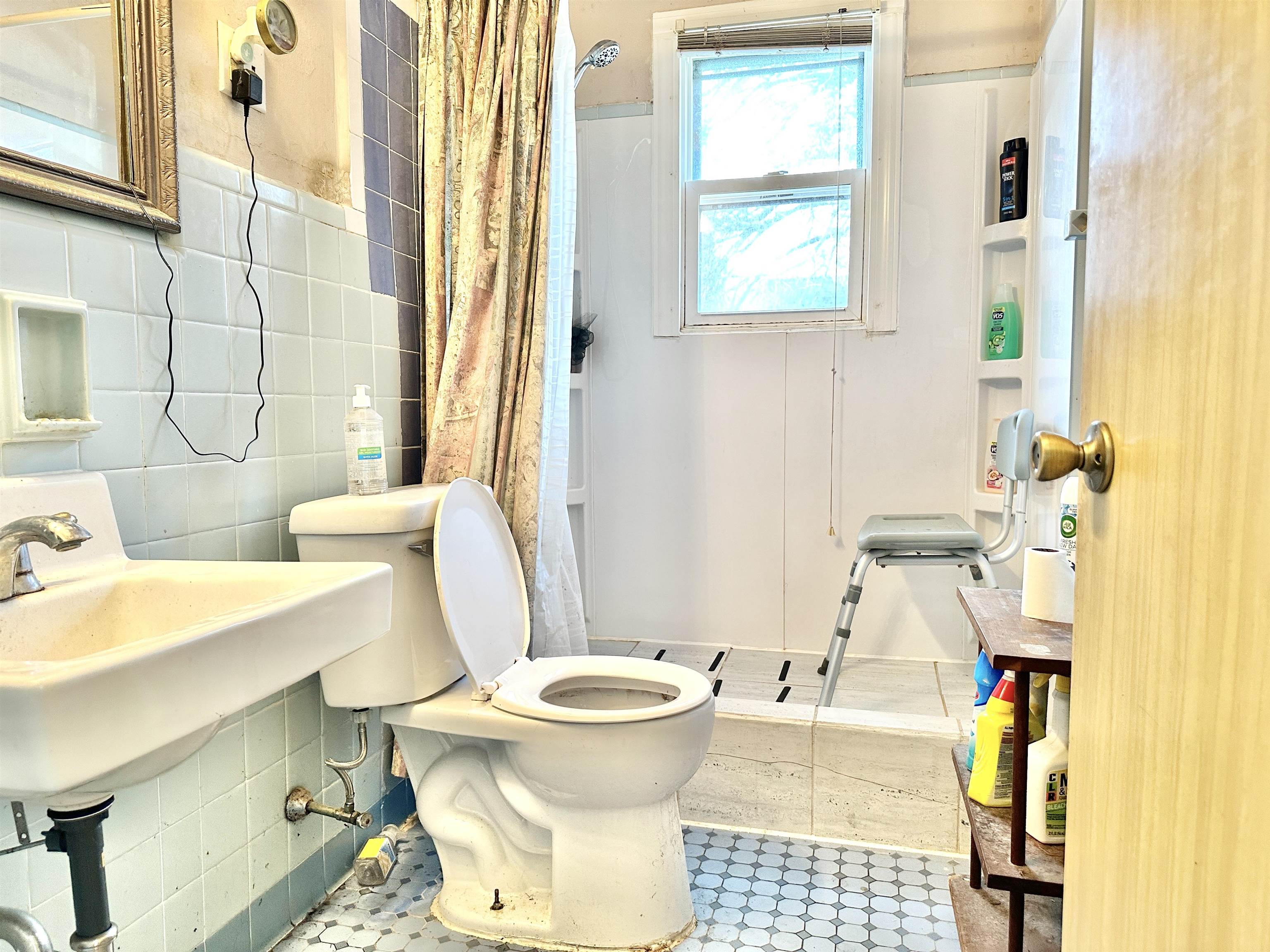 1269 Garland Street Allouez, WI 54301 - Photo 14 of 26