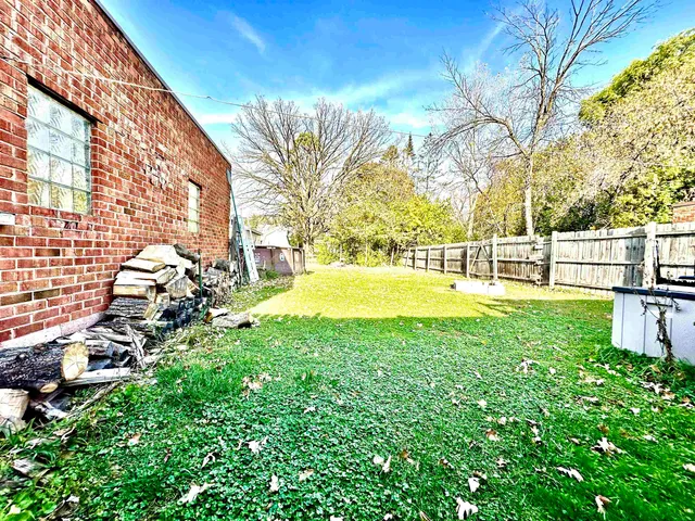 $329,900 | 1269 Garland Street, Allouez, WI 54301