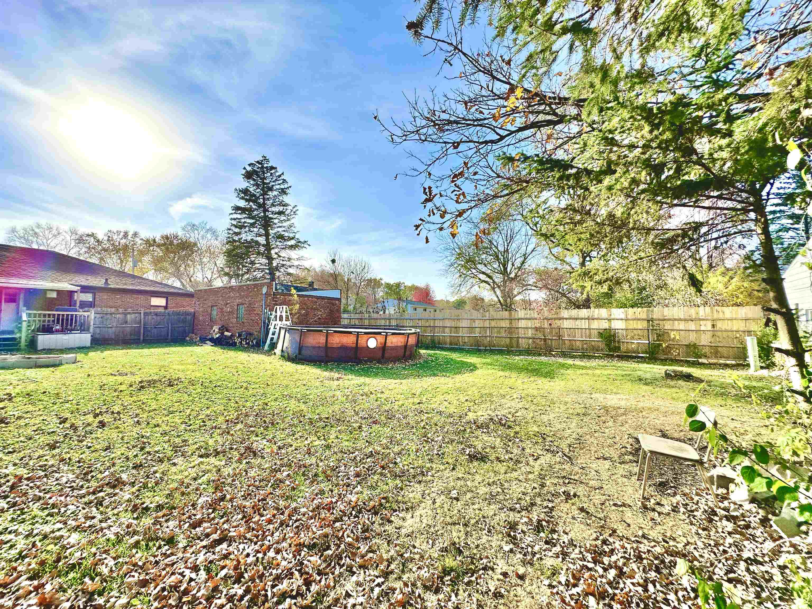 1269 Garland Street Allouez, WI 54301 - Photo 3 of 26