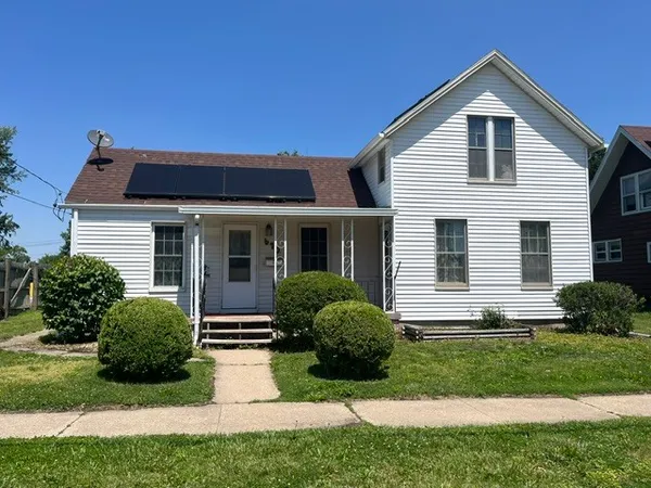 $82,500 | 610 West Central Boulevard, Kewanee, IL 61443