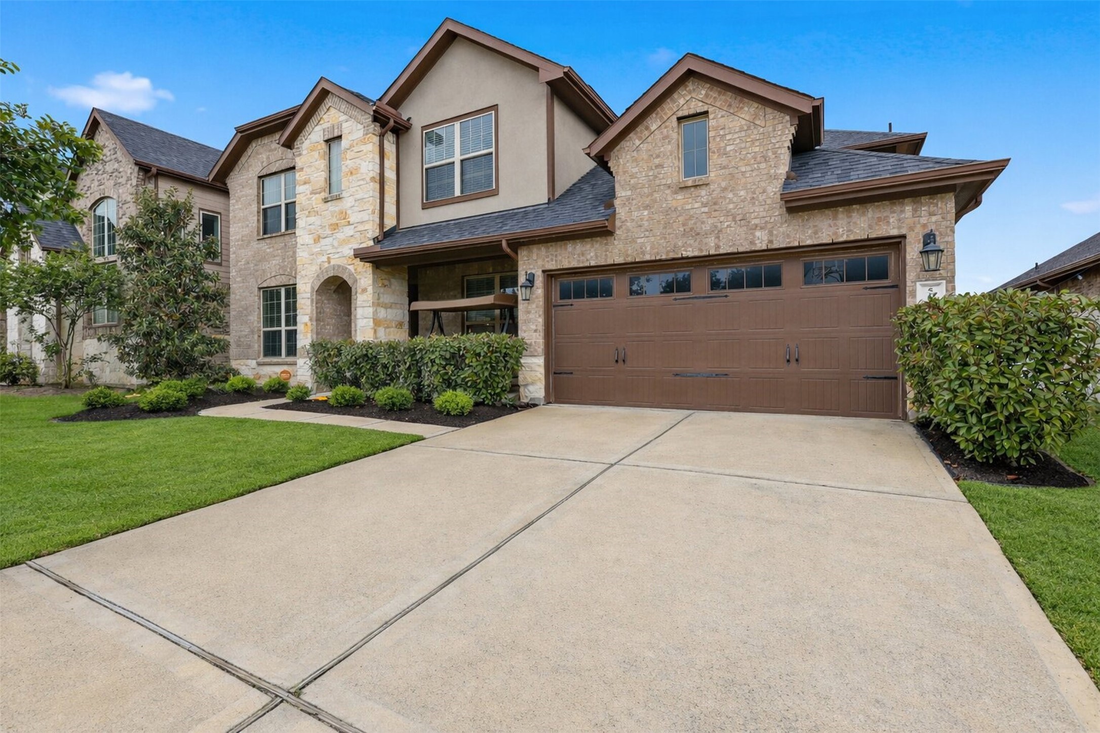 5803 Metaphor Way Rosenberg, TX 77469 - Photo 2 of 32