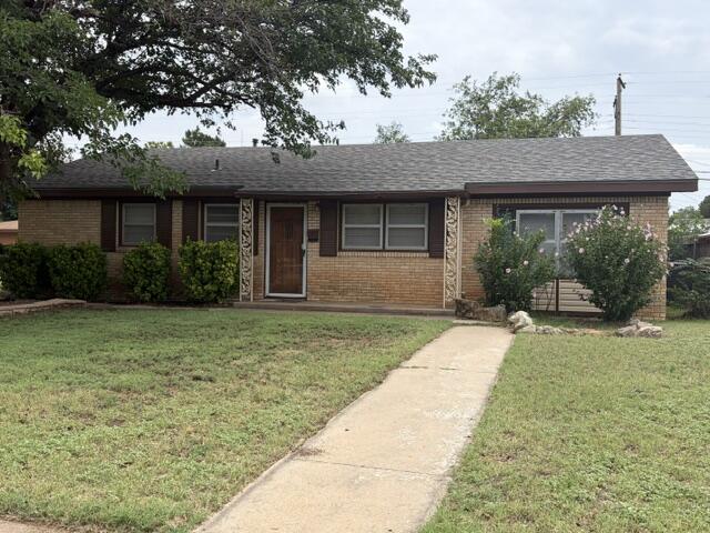 2801 60th Street Lubbock, TX 79413 - Photo 2 of 27 IMG_0676