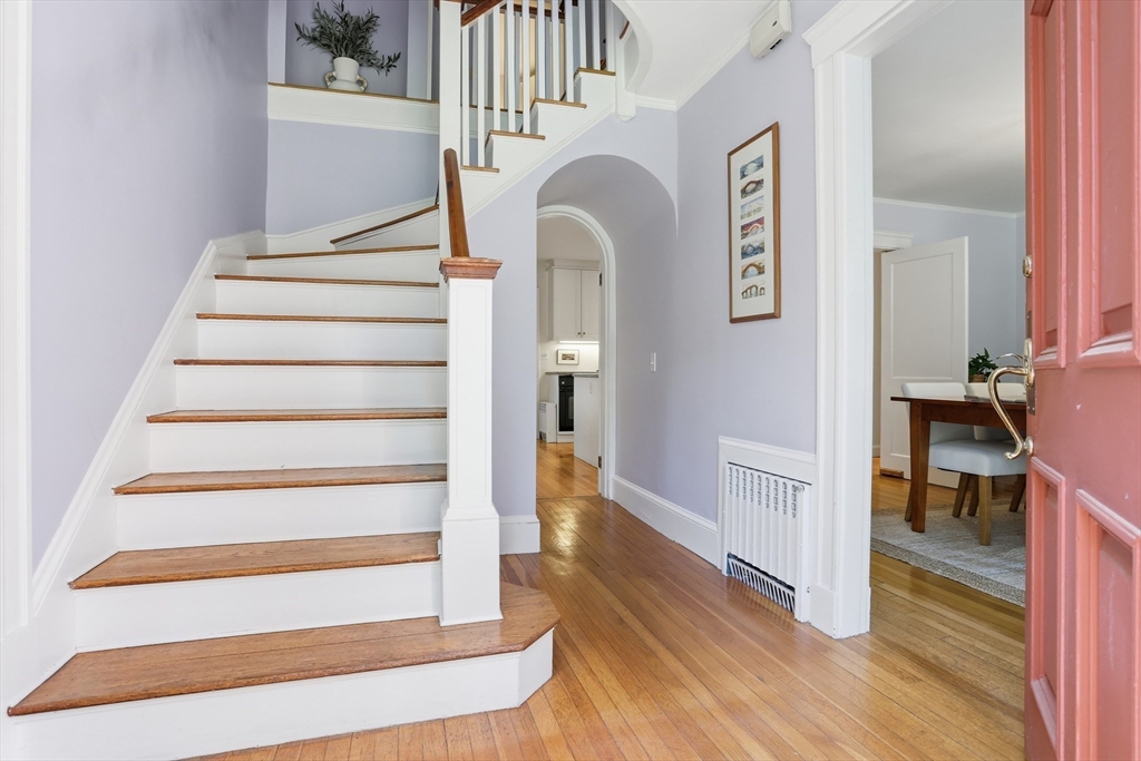 42 Crescent Road Concord, MA 01742 - Photo 3 of 40