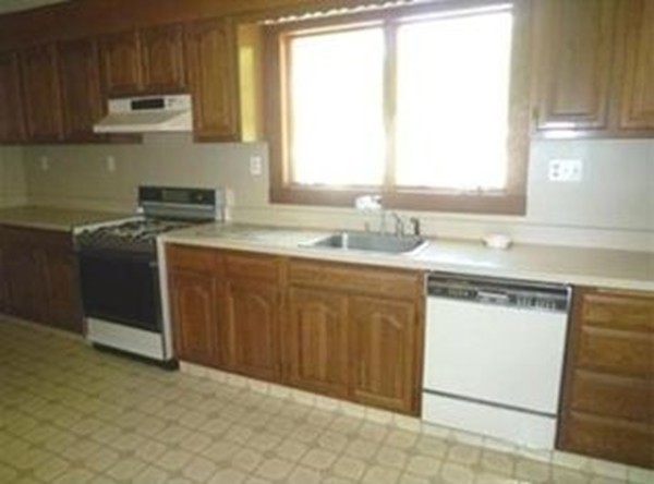 7 Gay Road Watertown, MA 02472 - Photo 14 of 25 Gallery Image 14