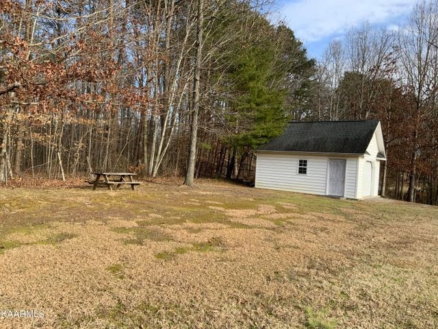 2162 Bolinger Road Maryville, TN 37801 - Photo 9 of 38 Gallery Image 9