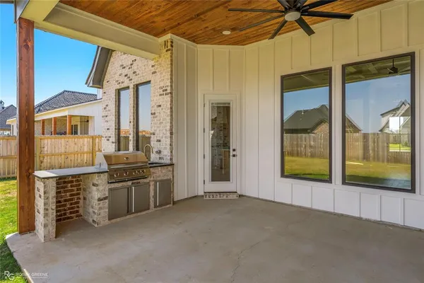 $636,174 | 584 Corinth Circle, Bossier City, LA 71111