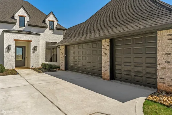 $636,174 | 584 Corinth Circle, Bossier City, LA 71111