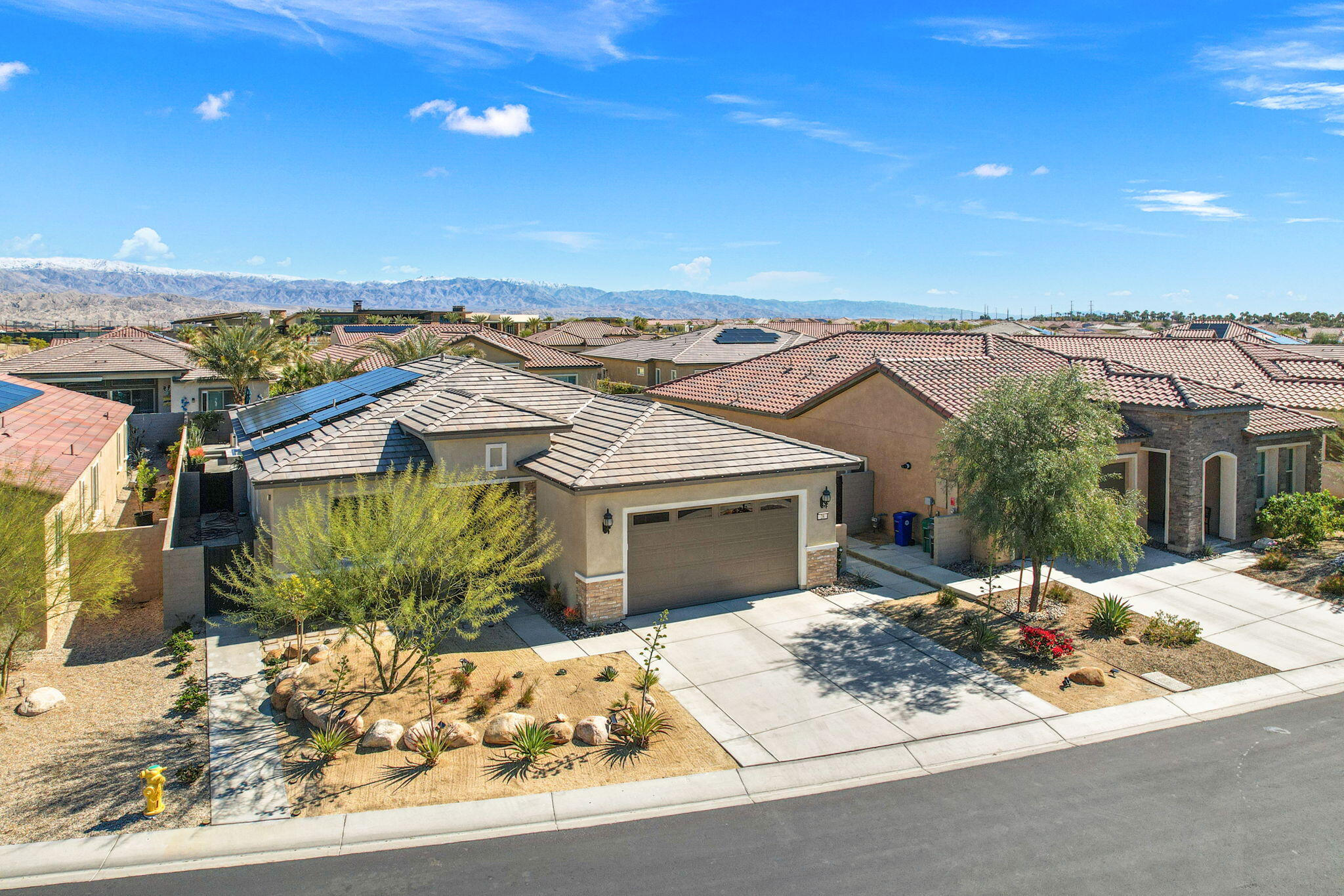 28 Bordeaux Rancho Mirage, CA 92270 - Photo 8 of 43 26-web-or-mls-DJI_0491