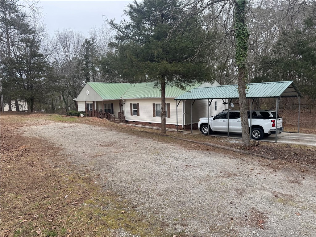 124 Wilderness Trail Liberty, SC 29657 - Photo 3 of 17