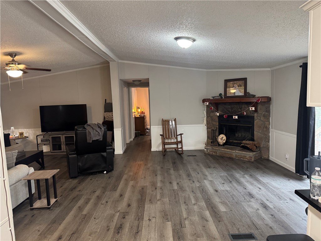 124 Wilderness Trail Liberty, SC 29657 - Photo 6 of 17