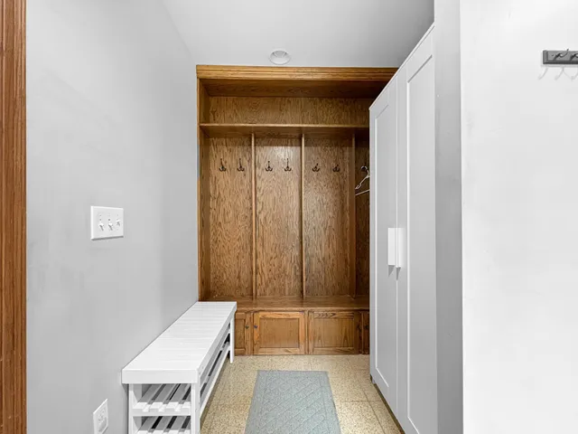 $4,695 | 4407 Curve Avenue, Edina, MN 55424