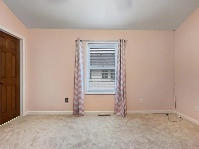 $4,695 | 4407 Curve Avenue, Edina, MN 55424