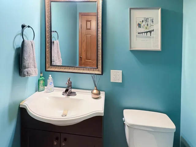 $4,695 | 4407 Curve Avenue, Edina, MN 55424