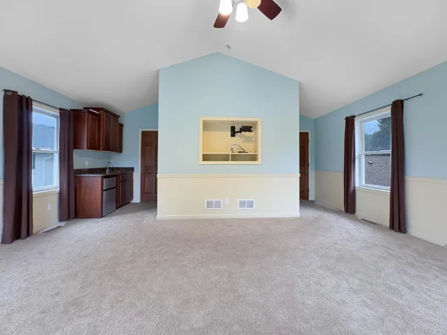 $4,695 | 4407 Curve Avenue, Edina, MN 55424