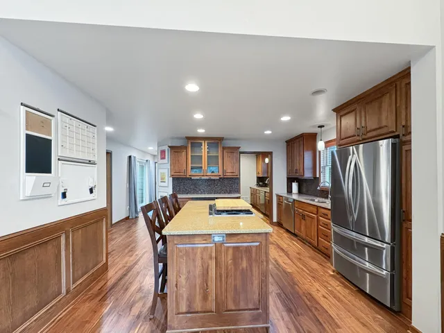 $4,695 | 4407 Curve Avenue, Edina, MN 55424