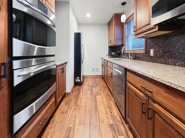 $4,695 | 4407 Curve Avenue, Edina, MN 55424