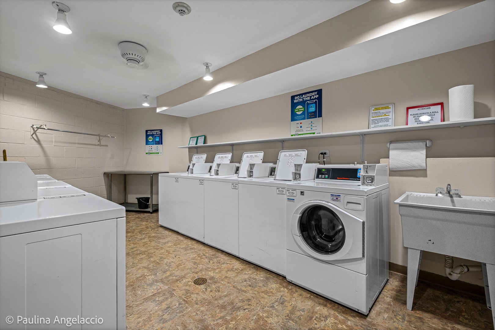 900 East Wilmette Road, Unit 219 Palatine, IL 60074 - Photo 15 of 16
