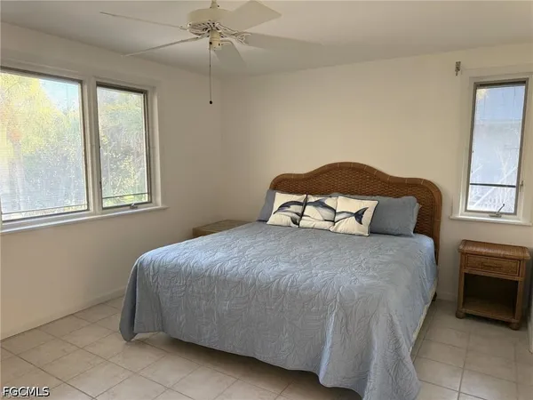 $1,850,000 | 484 Gulf Bend Drive, Captiva, FL 33924