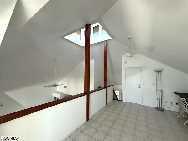 $1,850,000 | 484 Gulf Bend Drive, Captiva, FL 33924