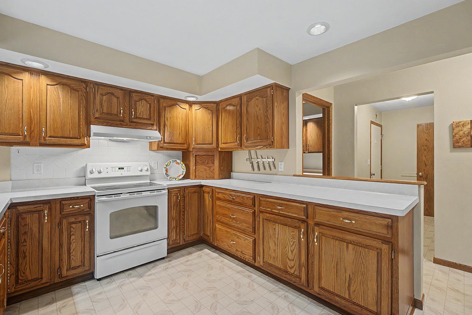 409 27th Street Monroe, WI 53566 - Photo 15 of 62