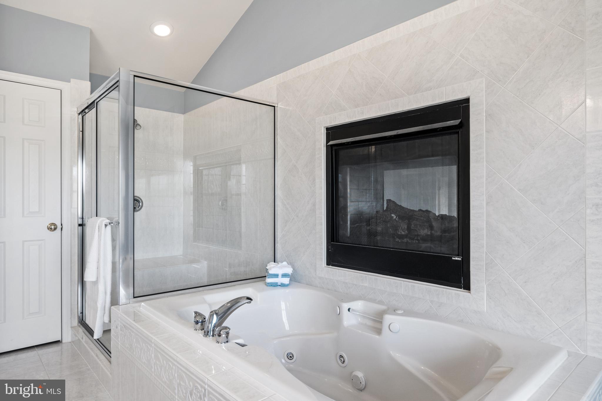 12809 West Old Baltimore Road Boyds, MD 20841 - Photo 43 of 75 Owner's Bath