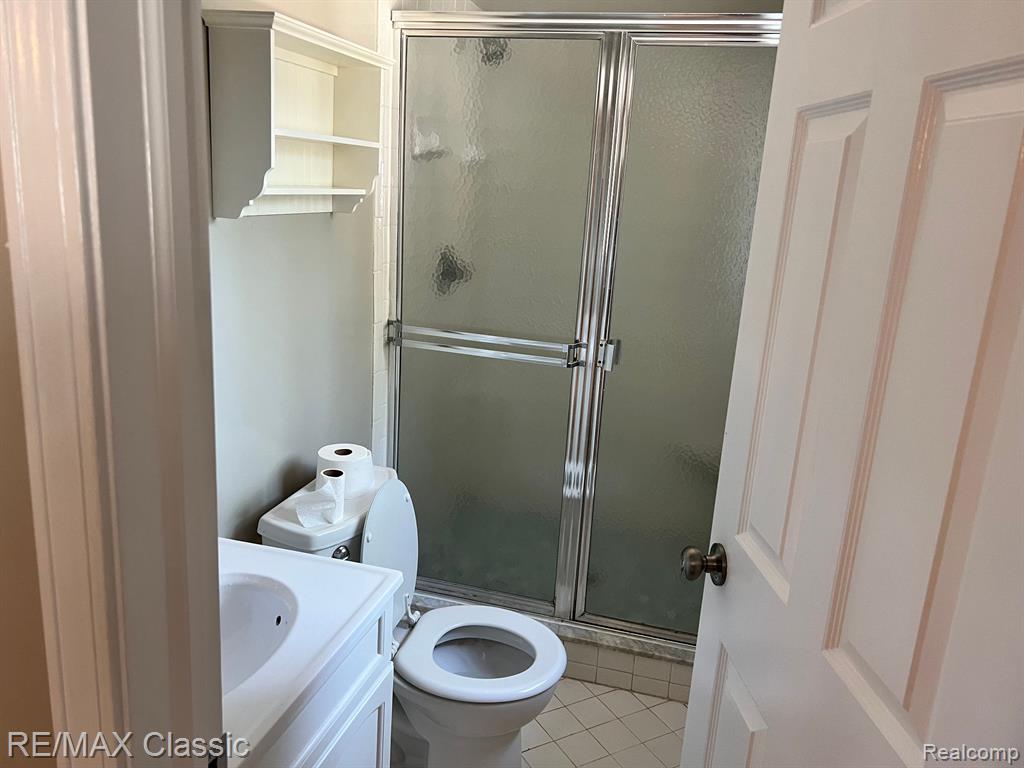 1953 Broadstone Road Grosse Pointe Woods, MI 48236 - Photo 23 of 43