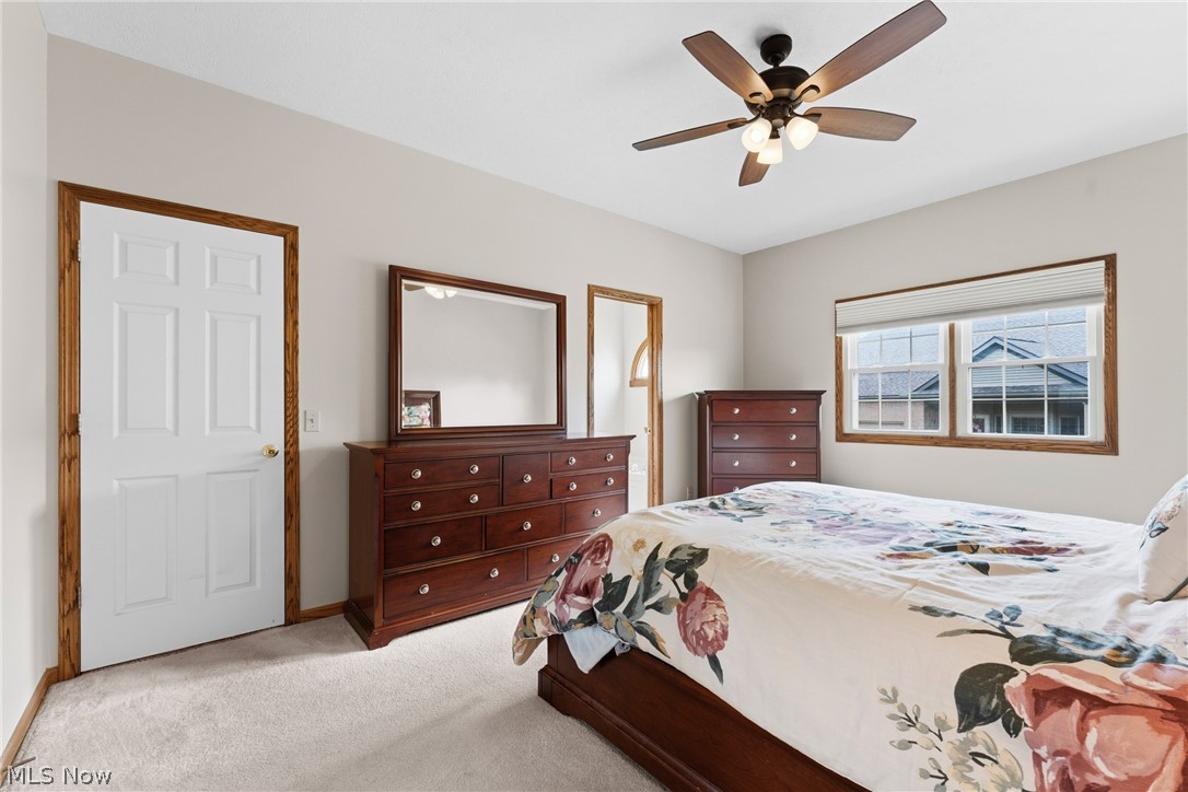 2423 Charing Cross Road Northwest Canton, OH 44708 - Photo 20 of 42