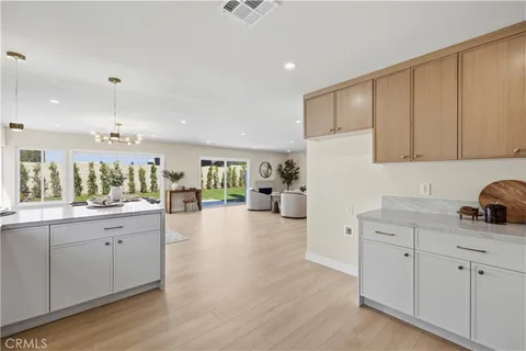 $879,950 | 2133 Cochran Street, Simi Valley, CA 93065