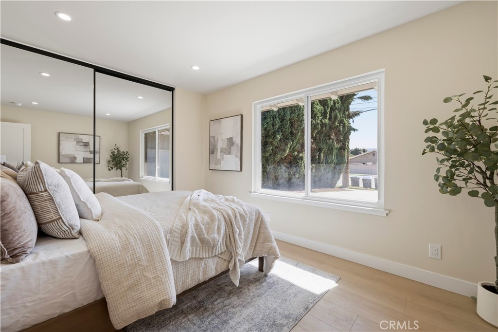 2133 Cochran Street Simi Valley, CA 93065 - Photo 19 of 35