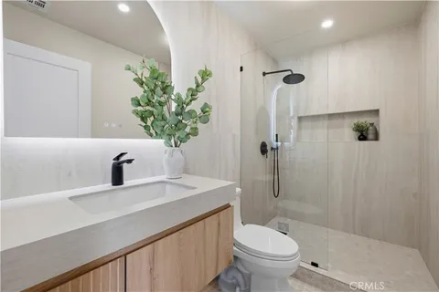 $879,950 | 2133 Cochran Street, Simi Valley, CA 93065