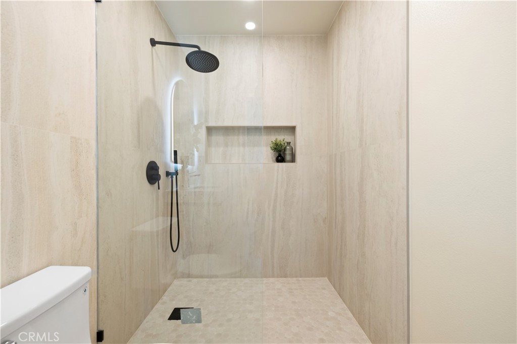 2133 Cochran Street Simi Valley, CA 93065 - Photo 27 of 35