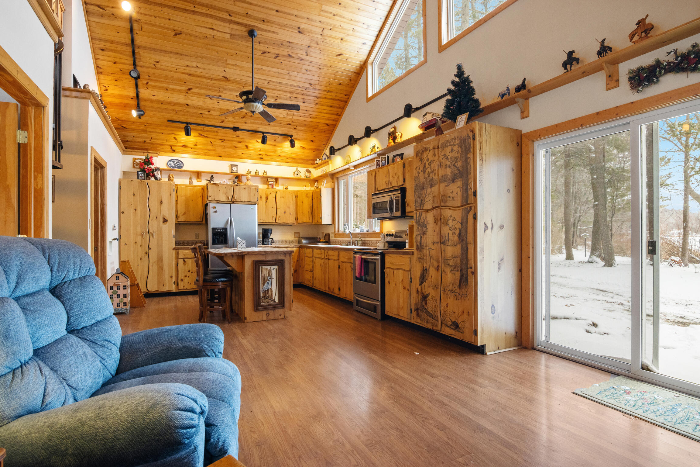 63 East Piney Road Manistee, MI 49660 - Photo 7 of 42 63