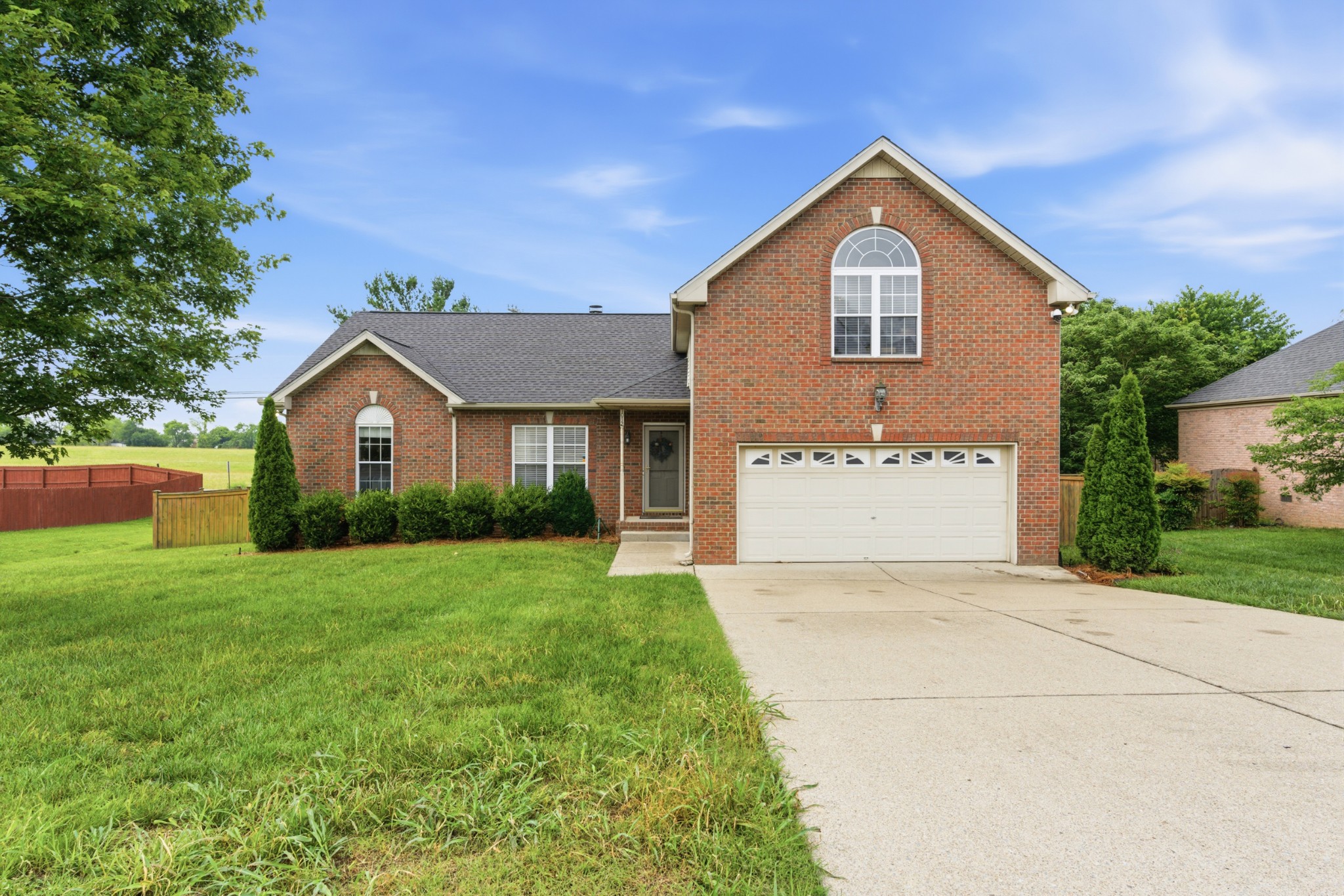 1012 Rutherford Way Hendersonville, TN 37075 - Photo 3 of 48