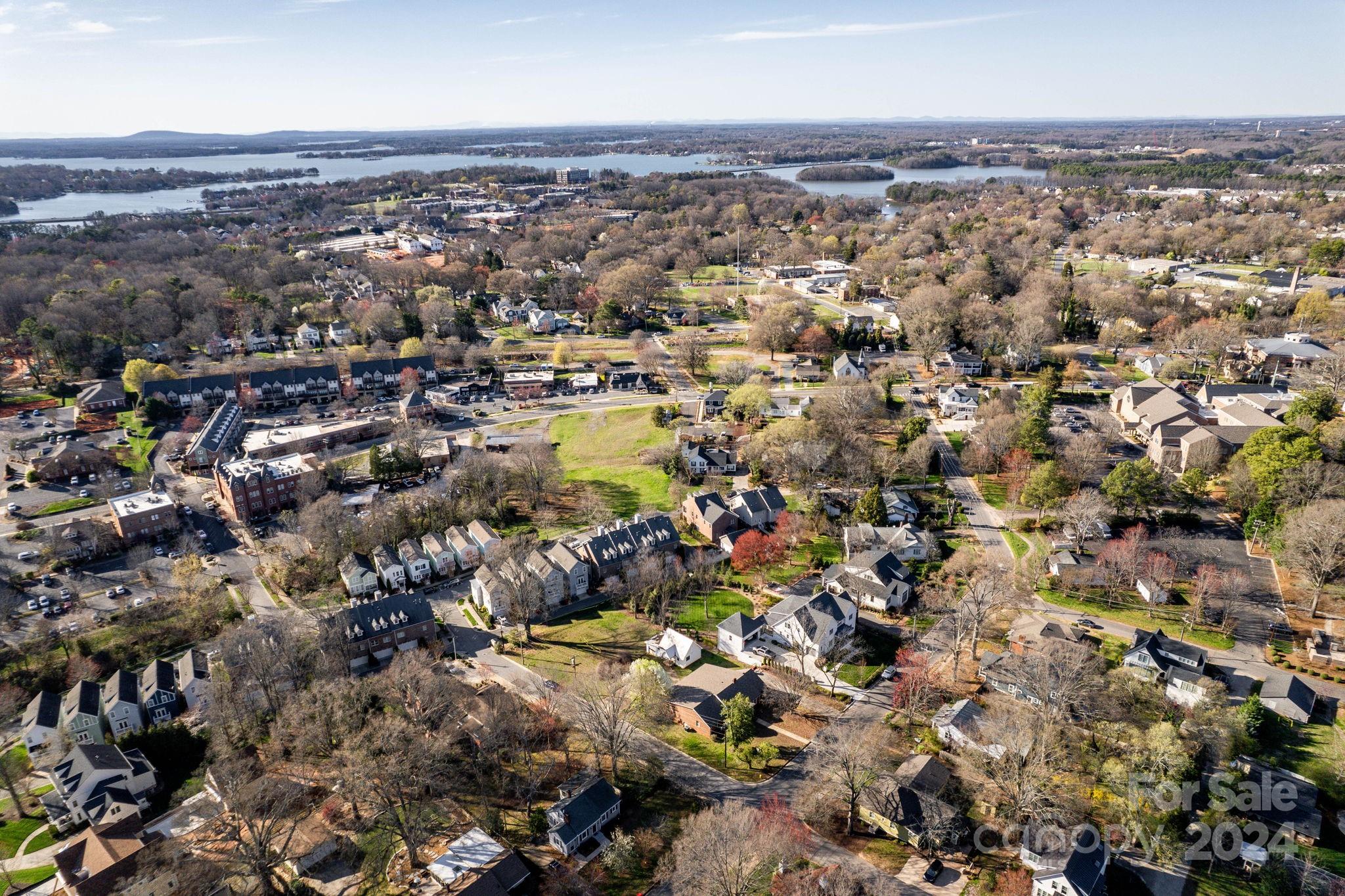 318 Walnut Street Davidson, NC 28036 - Photo 4 of 21 an aerial view of multiple house